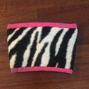 Cup Couture coffee sleeve pink, black and white tiger print